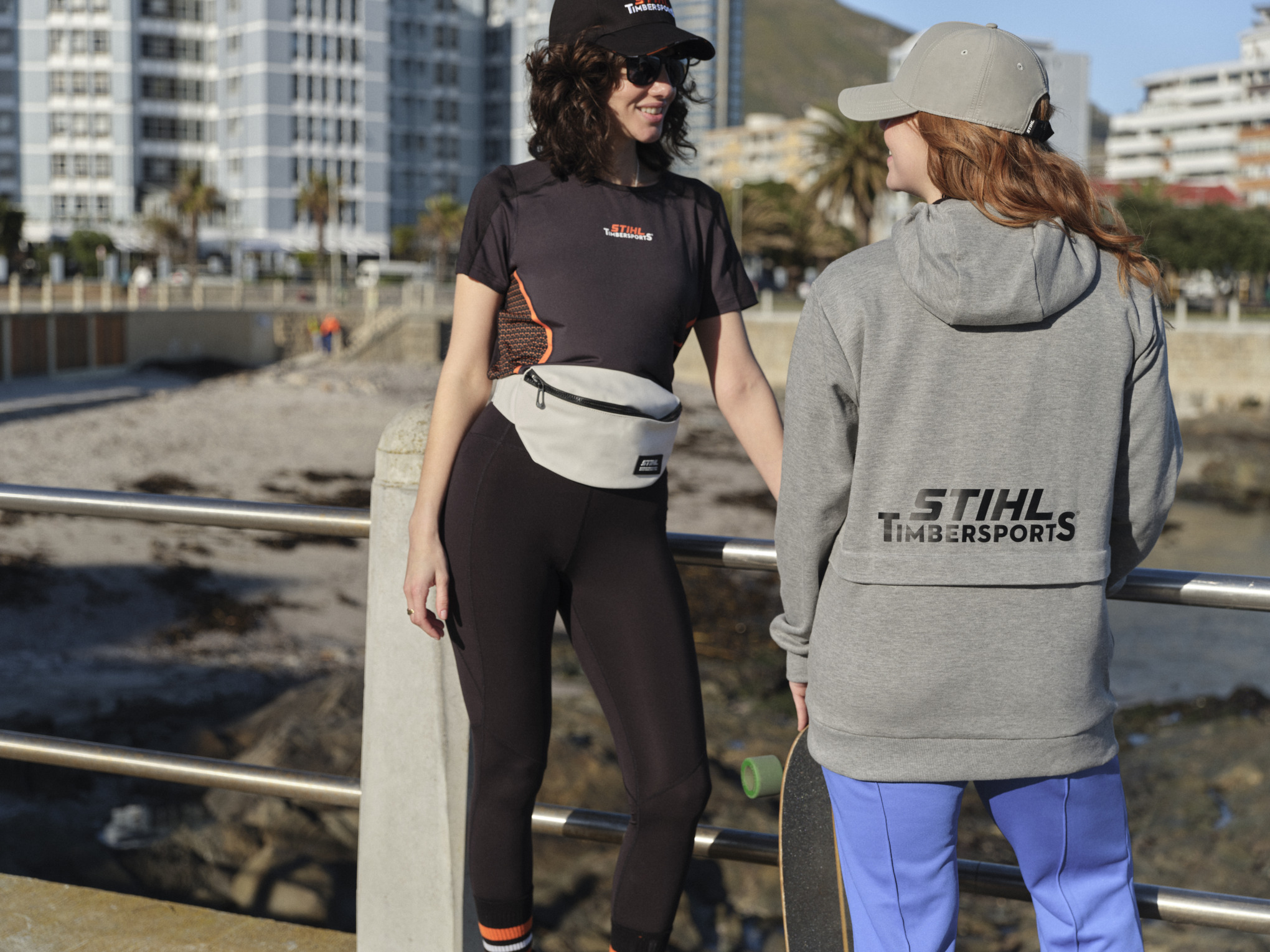 Sweatshirt com capuz com logótipo TIMBERSPORTS®