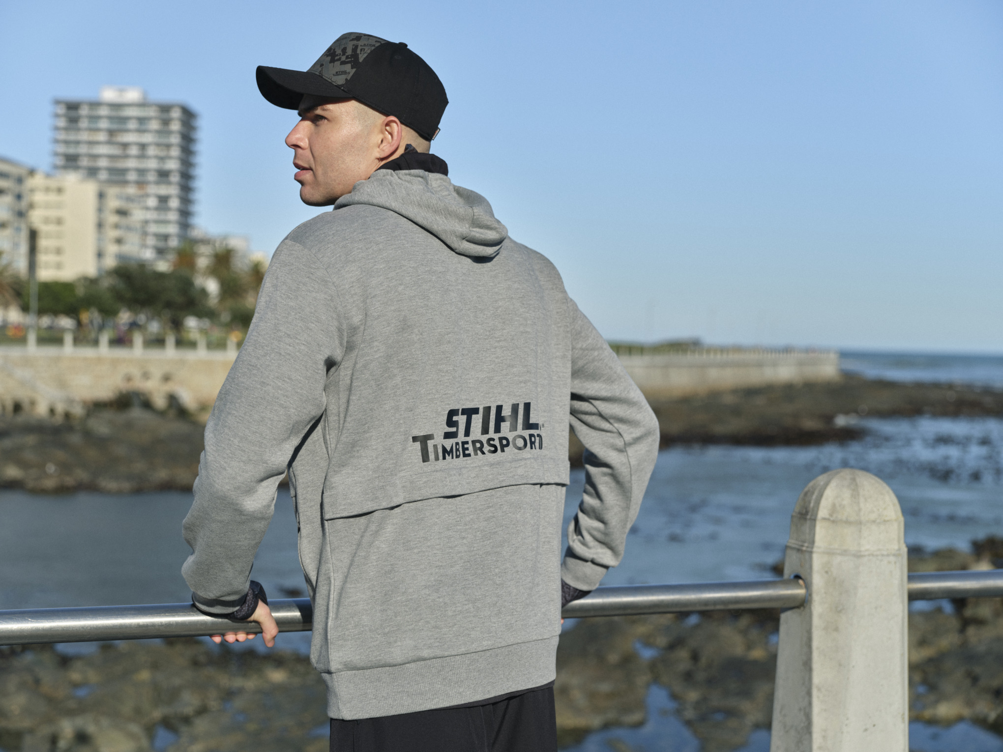 Sweatshirt com capuz com logótipo TIMBERSPORTS®